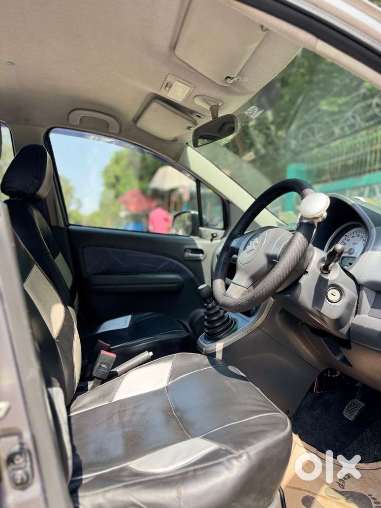 Maruti Suzuki Ritz, 2012, Petrol