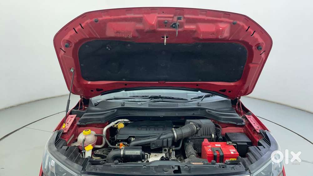 Mahindra Xuv300 W8 Option, 2021, Petrol