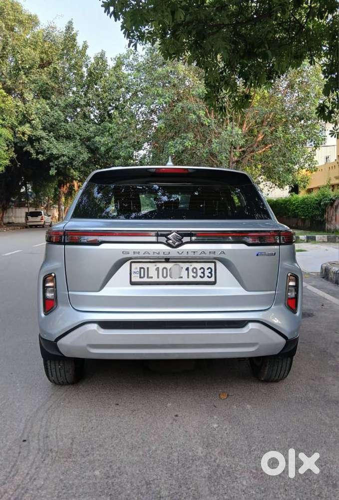Maruti Suzuki Grand Vitara 1.5 Delta Smart Hybrid At, 2025, Petrol