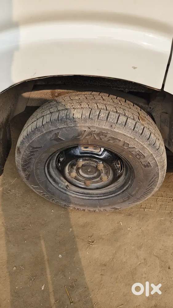 गाड़ी पूरी कंडीशन में है