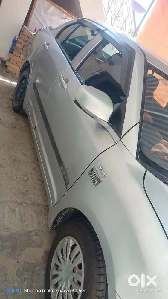 Maruti Suzuki Swift Dzire 2012 Diesel Well Maintained