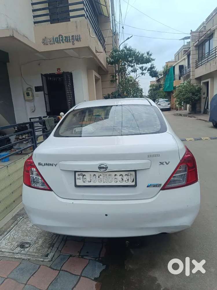 Nissan Sunny Diesel 2014
