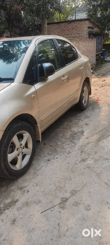 Sujuki  Sx4 Petrol Very Good Engine Condition And Body