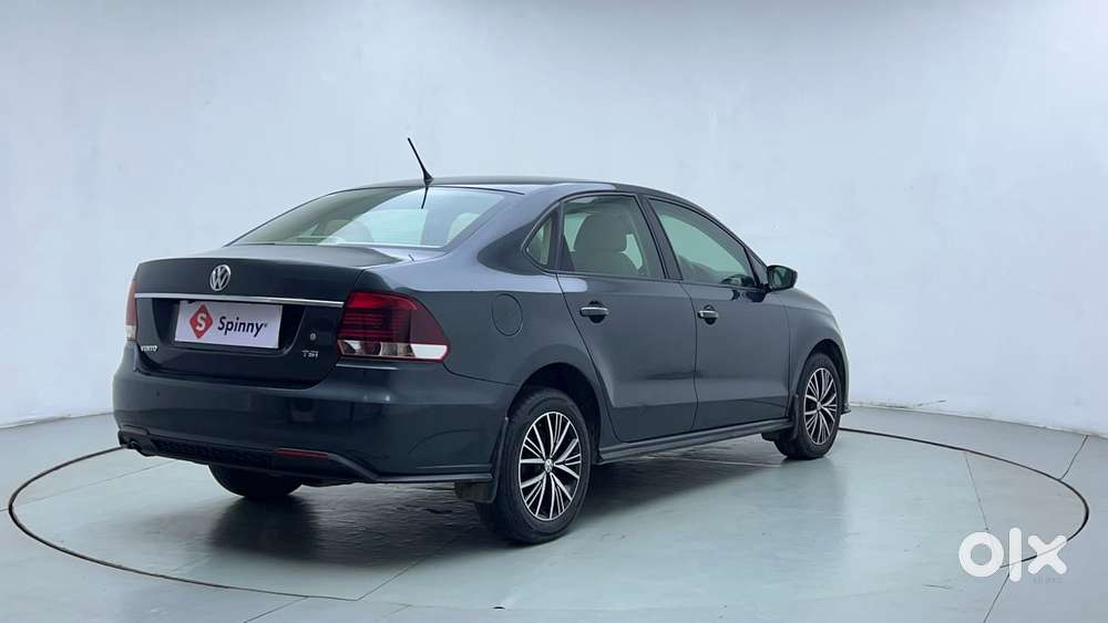 Volkswagen Vento Tsi, 2021, Petrol