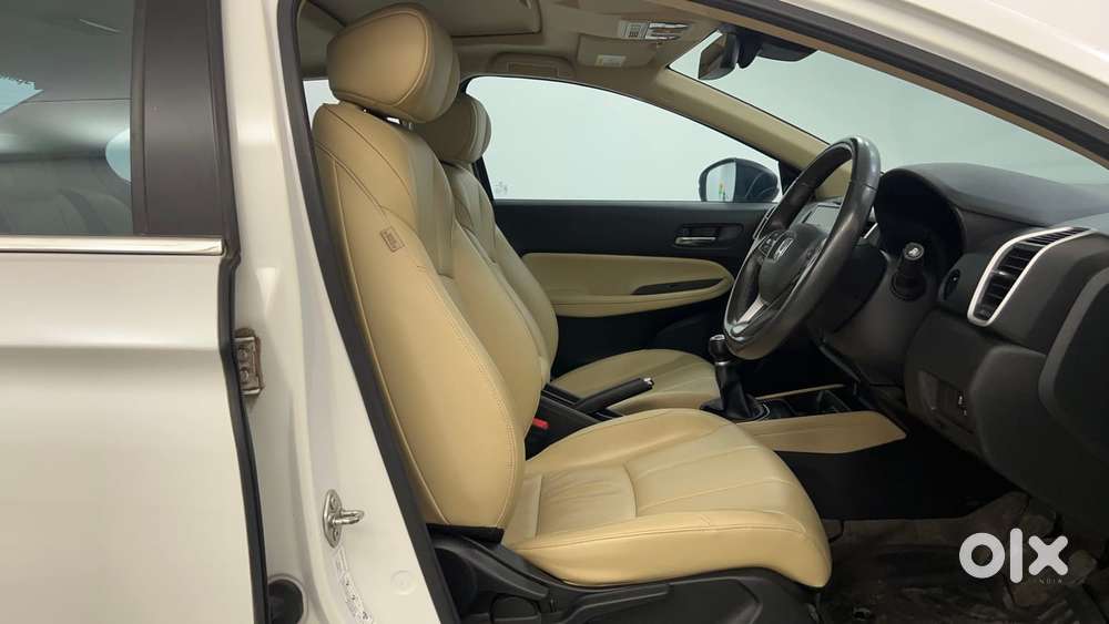 Honda City 1.5 Zx I-vtec Mt, 2023, Petrol