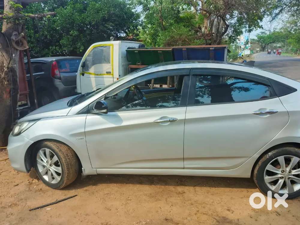 Hyundai Verna Crdi Manual 2012