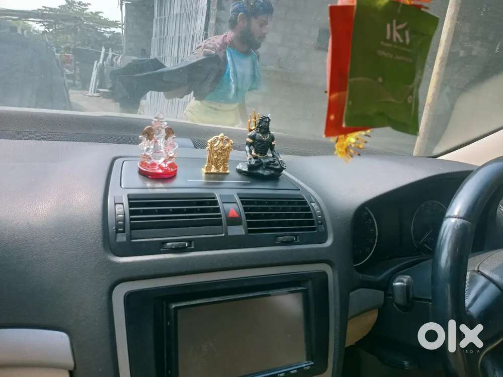 Skoda Laura 2013 Diesel Well Maintained