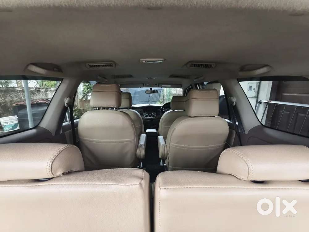 Toyota Innova 2.5 G4 Diesel 2016 - Well Maintained - For Sale