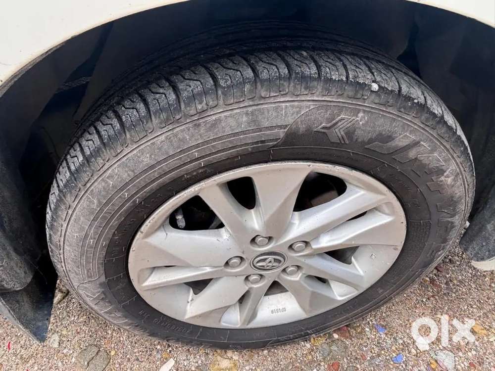 Toyota Innova Crysta 2017 Diesel Manual