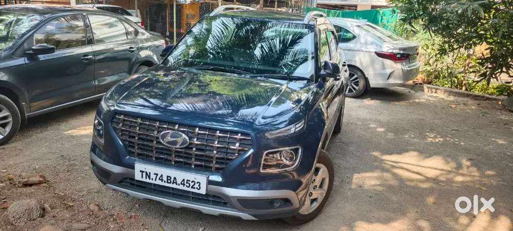 Hyundai Venue 2022 S Plus Petrol Manual