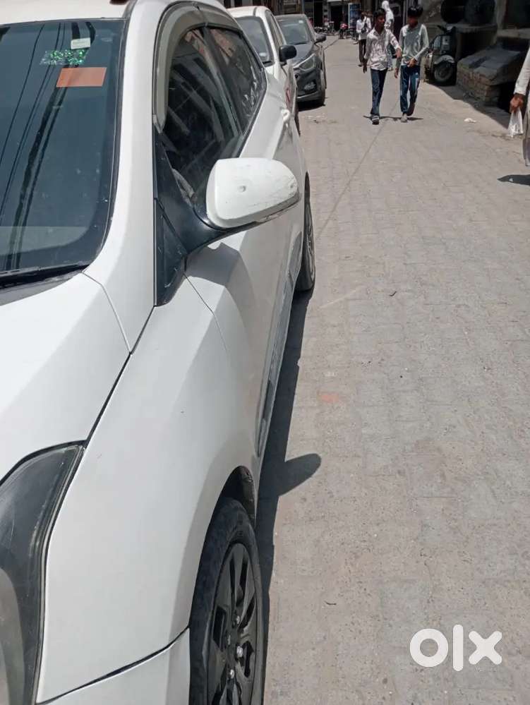 One Hand Chali Car A.c Cooling Nahi Kar Raha Hai