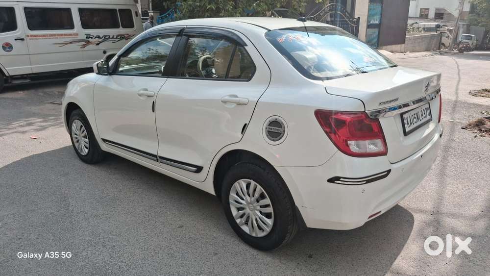 Maruti Suzuki Swift Dzire 1.3 Vxi, 2024, Petrol