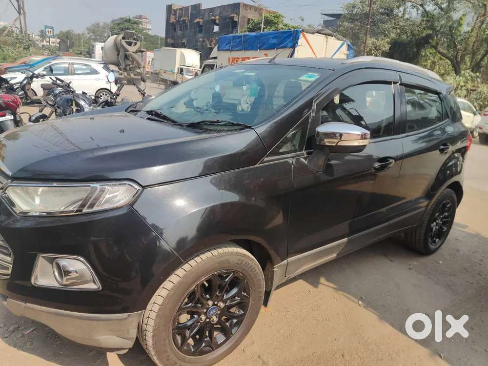 Ecosport Showroom Maintained Titanium Petrol 2015