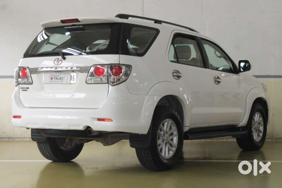 Toyota Fortuner 3.0 4x2 Automatic, 2012, Diesel