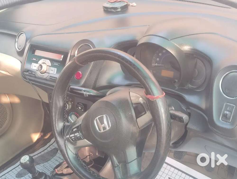 Honda Amaze 2015 Petrol Good Condition With Out Side Cng Dryogeshdagar