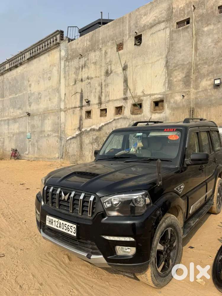 Mahindra Scorpio Classic 2022