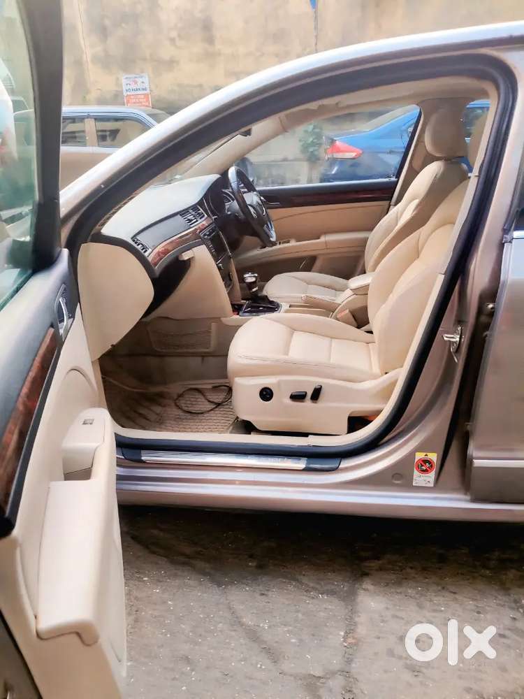 Skoda Superb Sportline 2011
