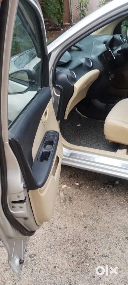 Honda Mobilio Diesel 2014 Top End  With Very Good Condition
