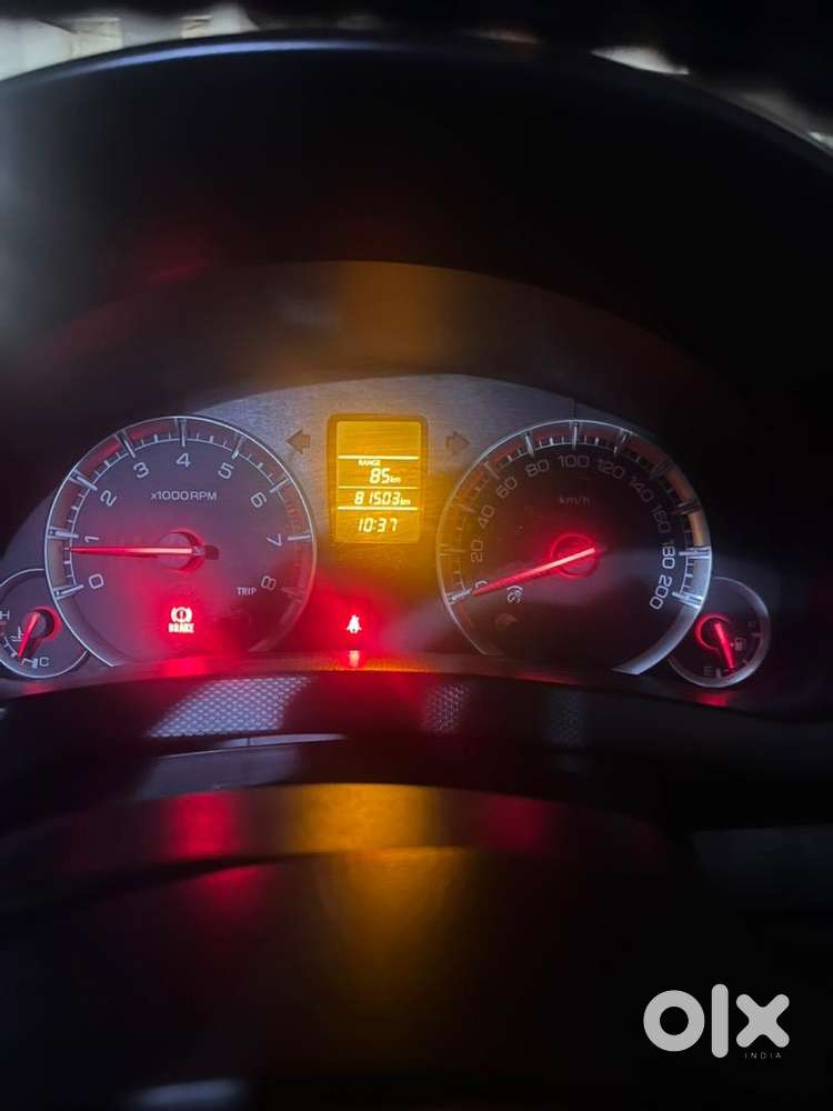 Maruti Suzuki Swift 2016 Petrol Well Maintained