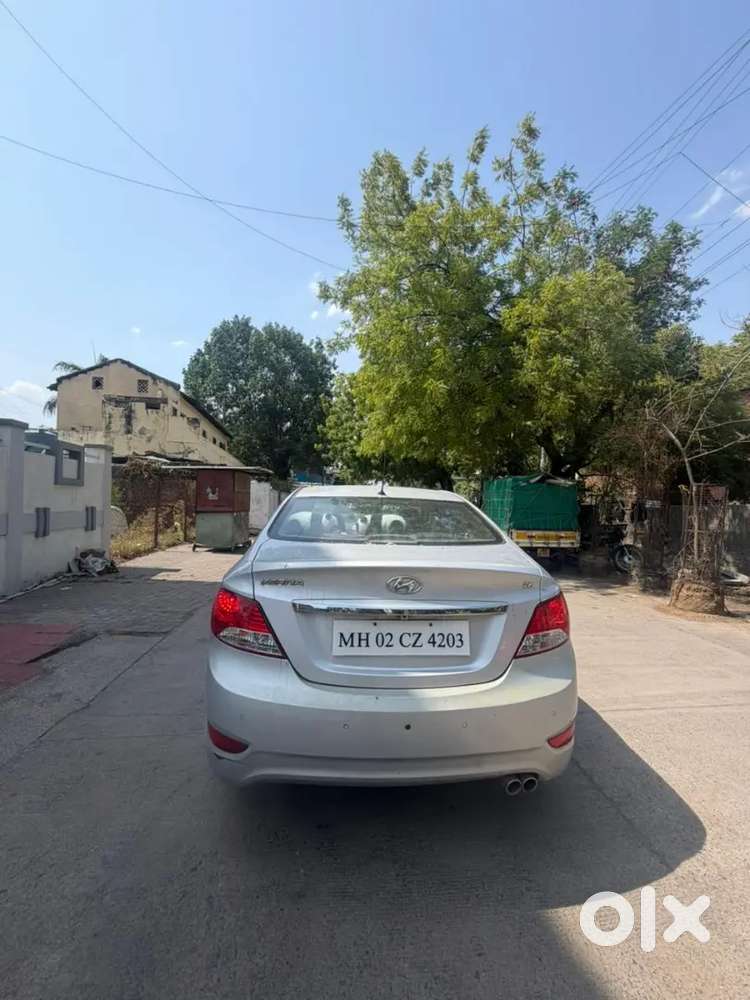 Hyundai Fluidic Verna 2012