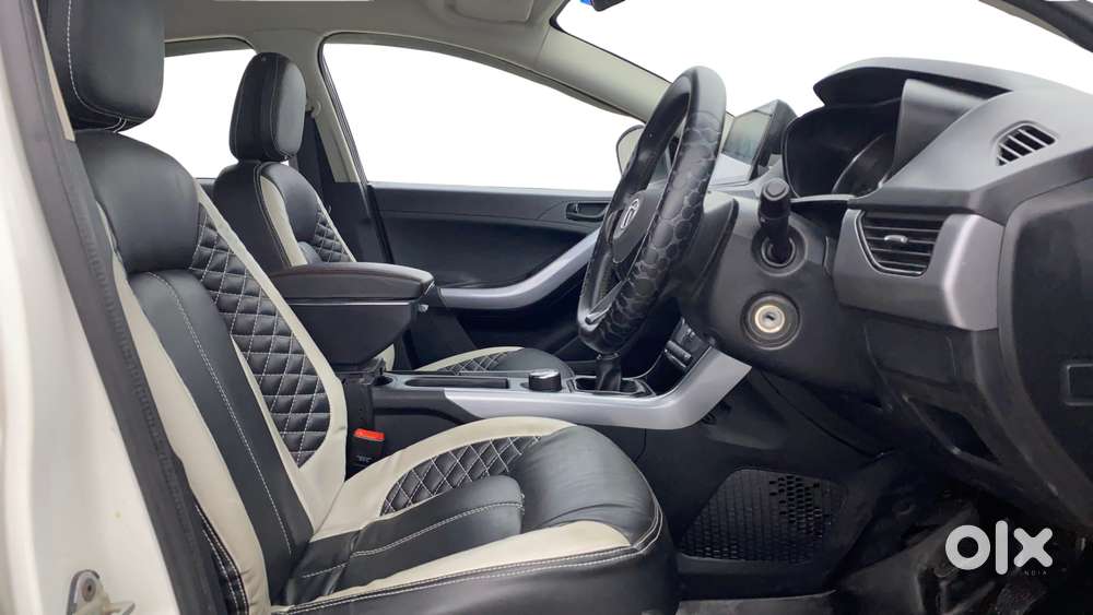 Tata Nexon 1.2 Revotron Xm, 2020, Petrol