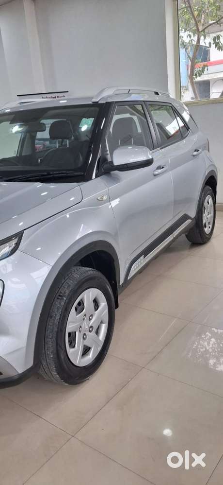 Hyundai Venue S, 2020, Petrol