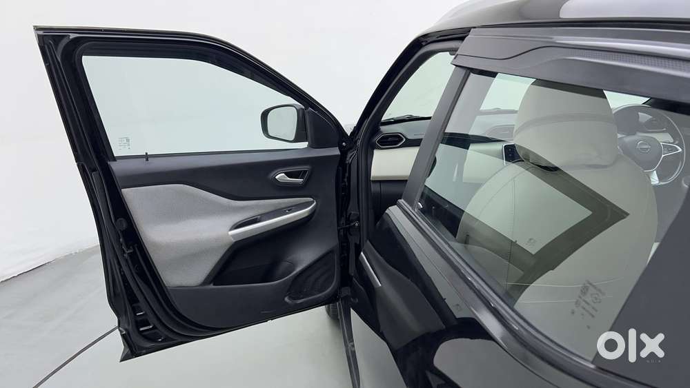 Nissan Magnite Xv Turbo, 2021, Petrol