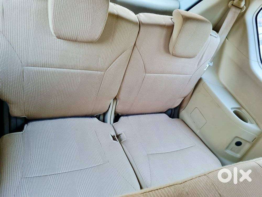 Maruti Suzuki Ertiga Vxi Cng, 2023, Petrol