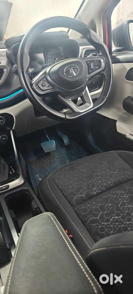 Tata Altroz Xz, 2022, Petrol