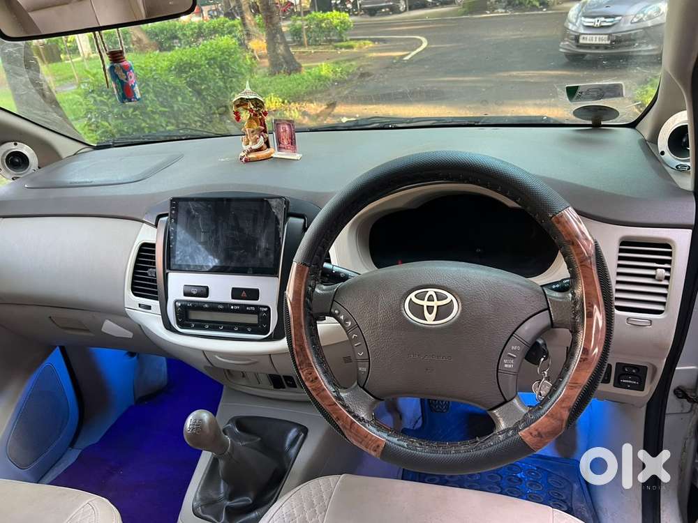 Toyota Innova Diesel 2010
