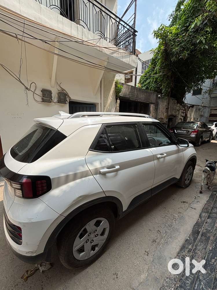 Hyundai Venue Petrol Manual 2024 (1.2 Sx Kappa Mt Petrol)