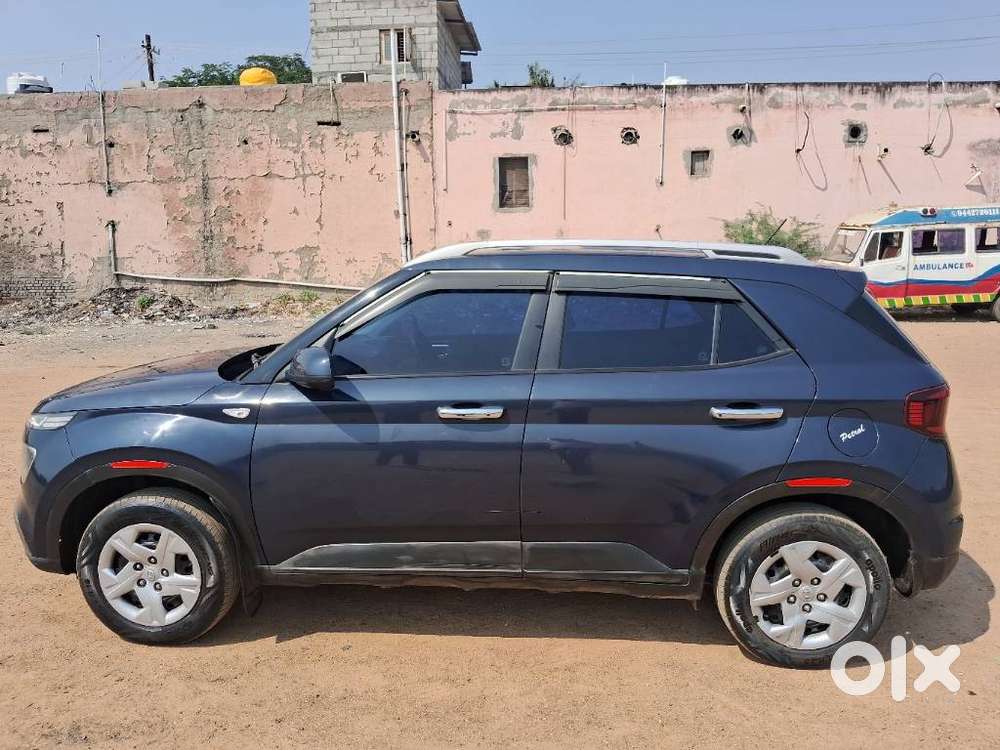 Hyundai Venue S Mt 1.2 Kappa, 2020, Cng & Hybrids