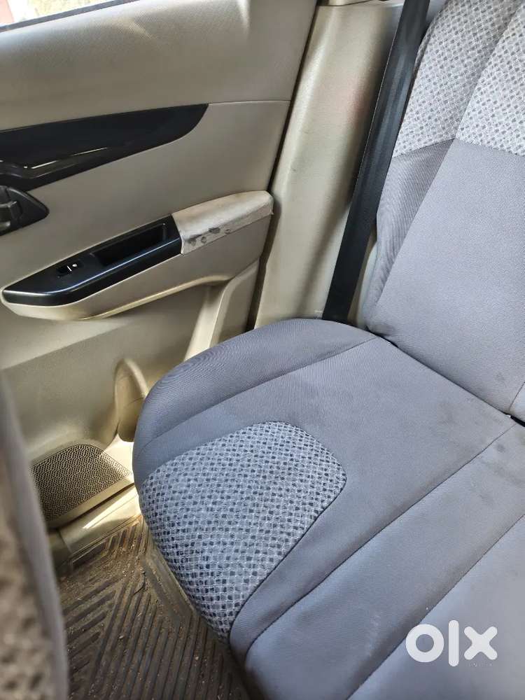 Mahindra Kuv 100 2016 Diesel 6 Str