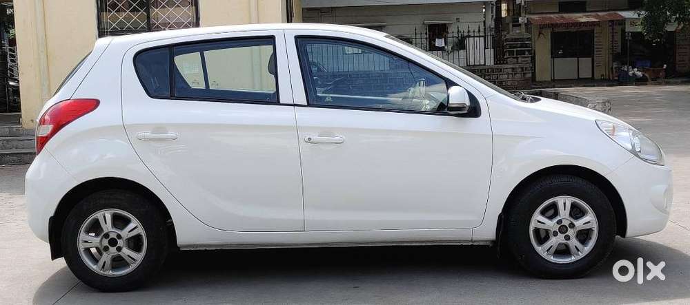 Hyundai I20 Sportz 1.2 Bs-iv, 2011, Diesel