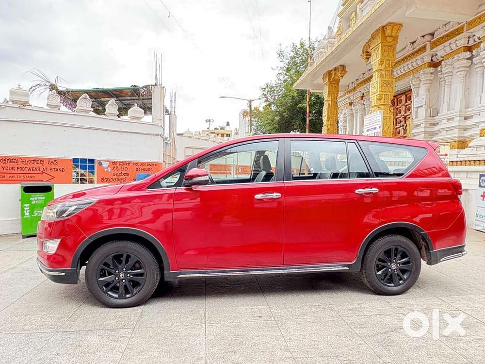 Toyota Innova Crysta Touring Sport 2.4 Mt, 2017, Diesel