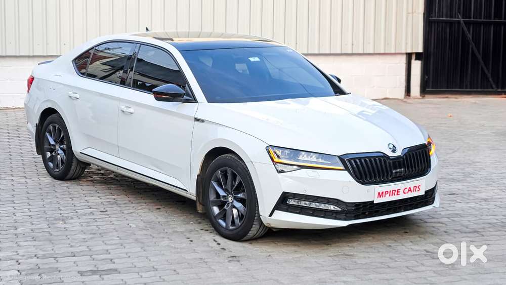 Skoda Superb 2.0 Sportline Tsi At, 2021, Petrol
