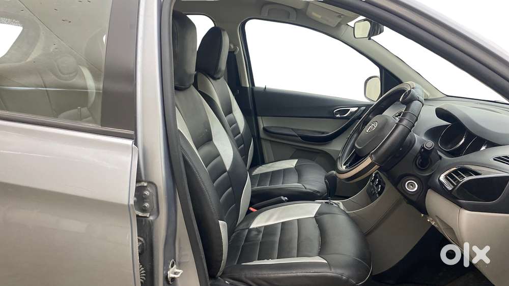 Tata Tiago 1.2 Revotron Xza, 2018, Petrol