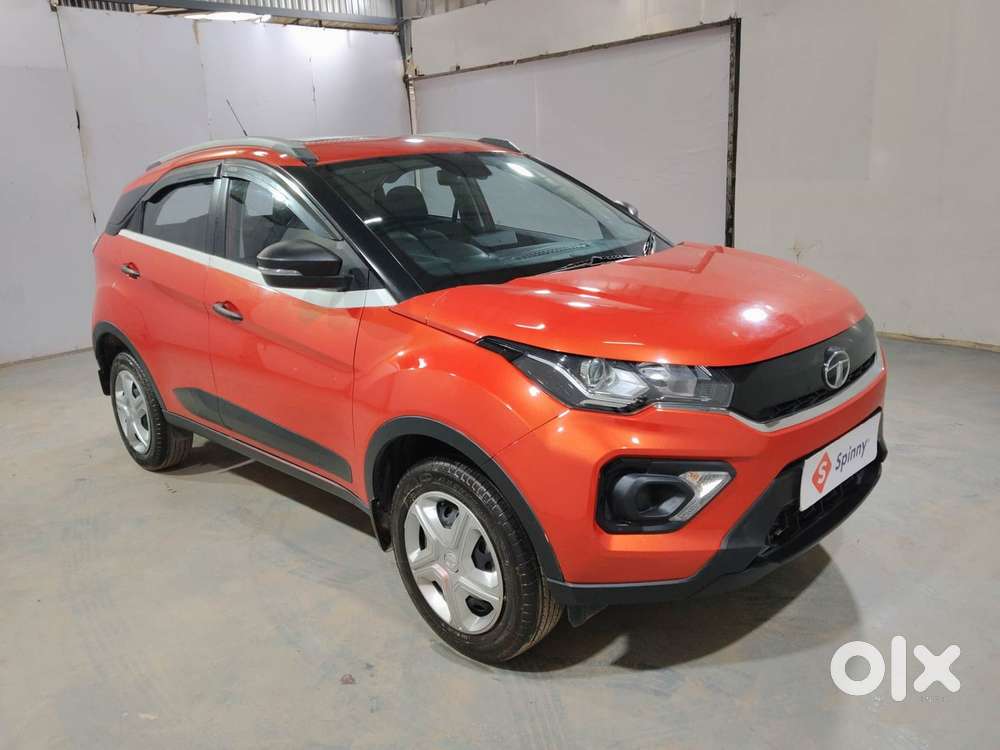 Tata Nexon 1.2 Revotron Xma Amt (s), 2022, Petrol