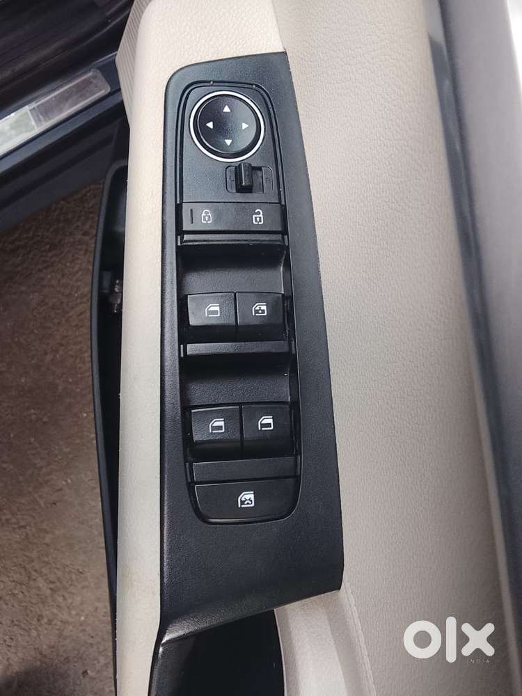 Kia Carens 1.5 Prestige 7 Str, 2022, Petrol