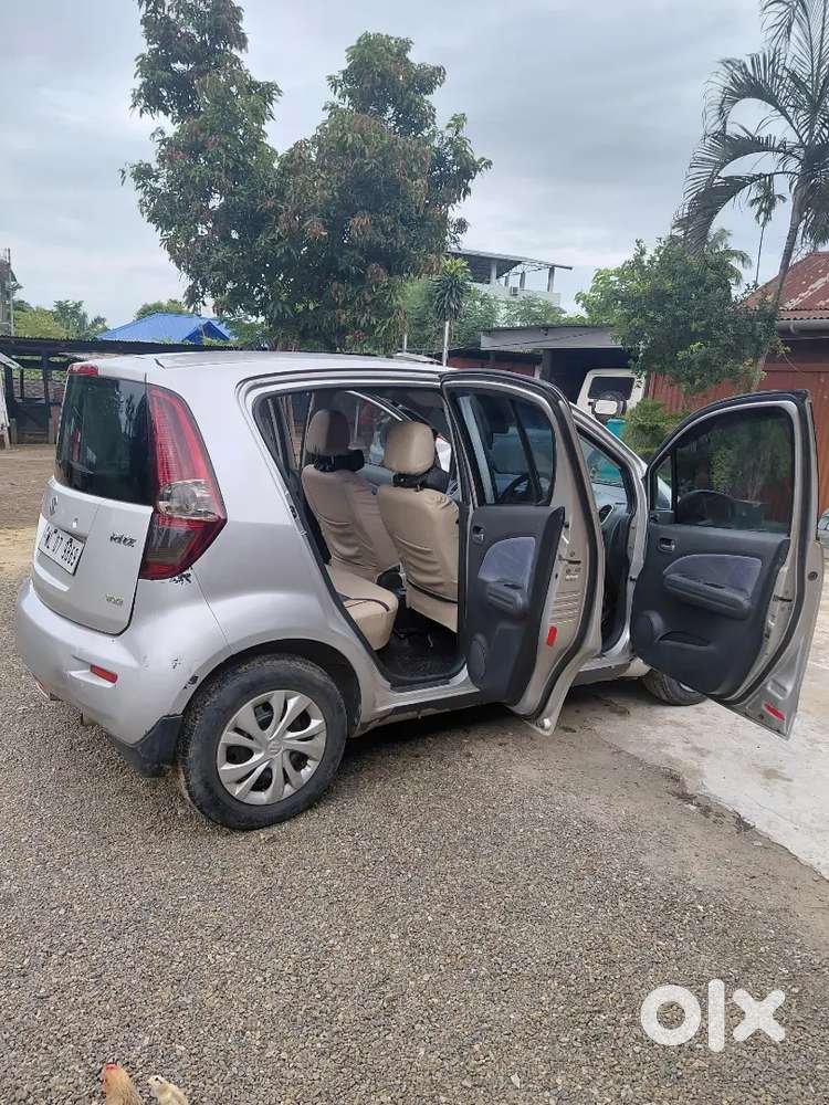 Maruti Ritz 1.2 Zxi 2010