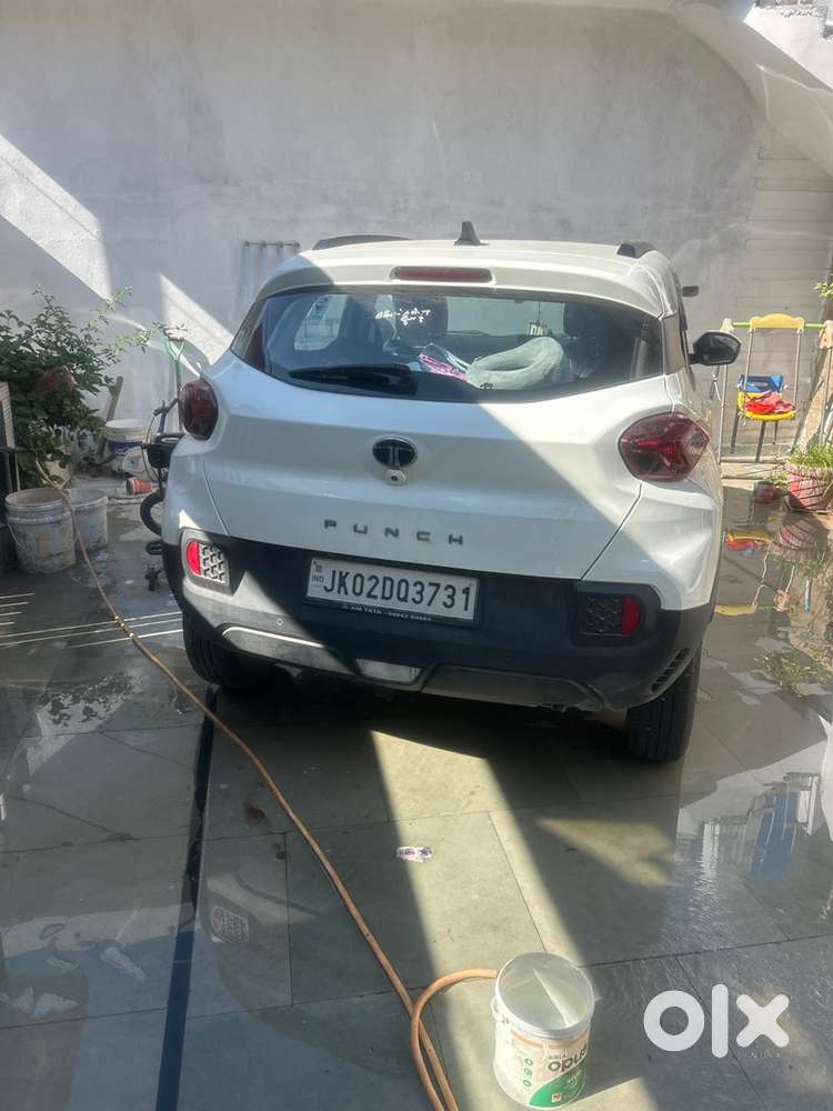 Tata Punch Petrol 2025