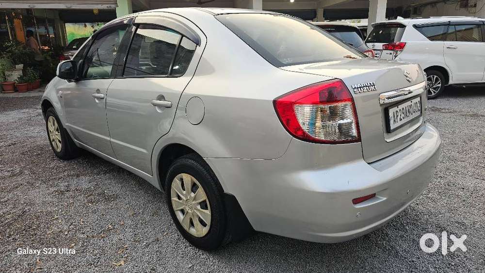 Maruti Suzuki Sx4 Vxi Bsiv, 2010, Petrol