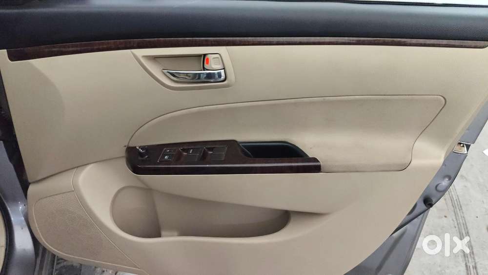 Maruti Suzuki Swift Dzire Zxi, 2013, Petrol