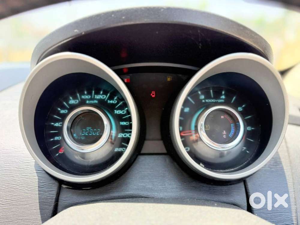 Mahindra Xuv500 W10 2wd, 2016, Diesel