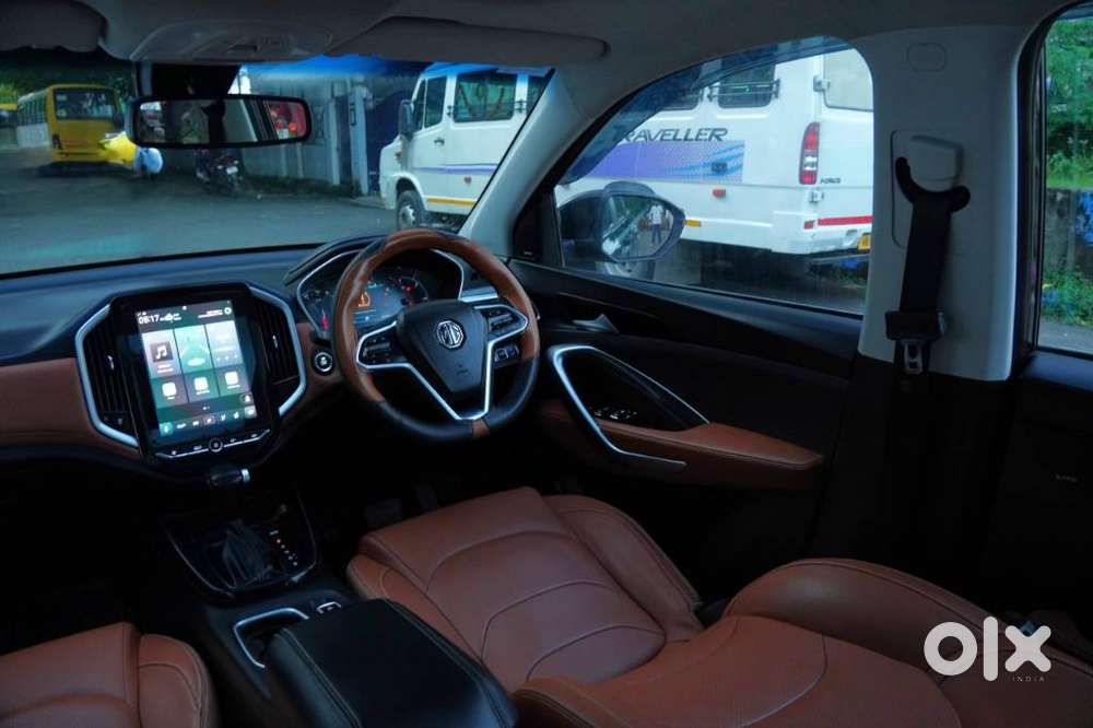 Mg Hector Plus 1.5 Sharp Turbo Cvt 6 Str, 2021, Petrol