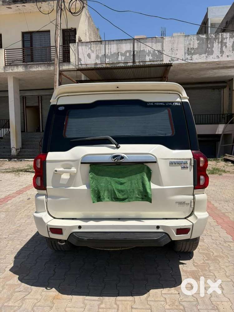 Mahindra Diesel Car 2021