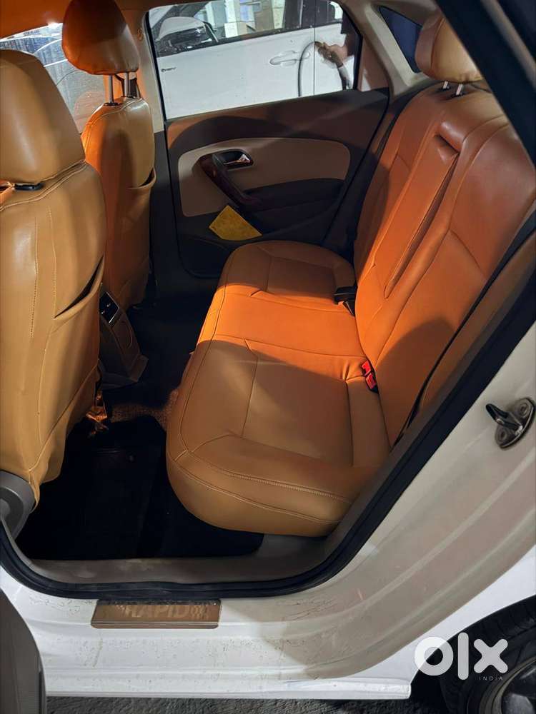 Skoda Rapid Ambition 2014