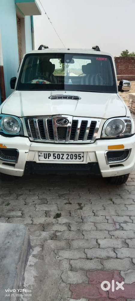 Mahindra Scorpio Getaway 2013 Diesel 150000 Km Driven