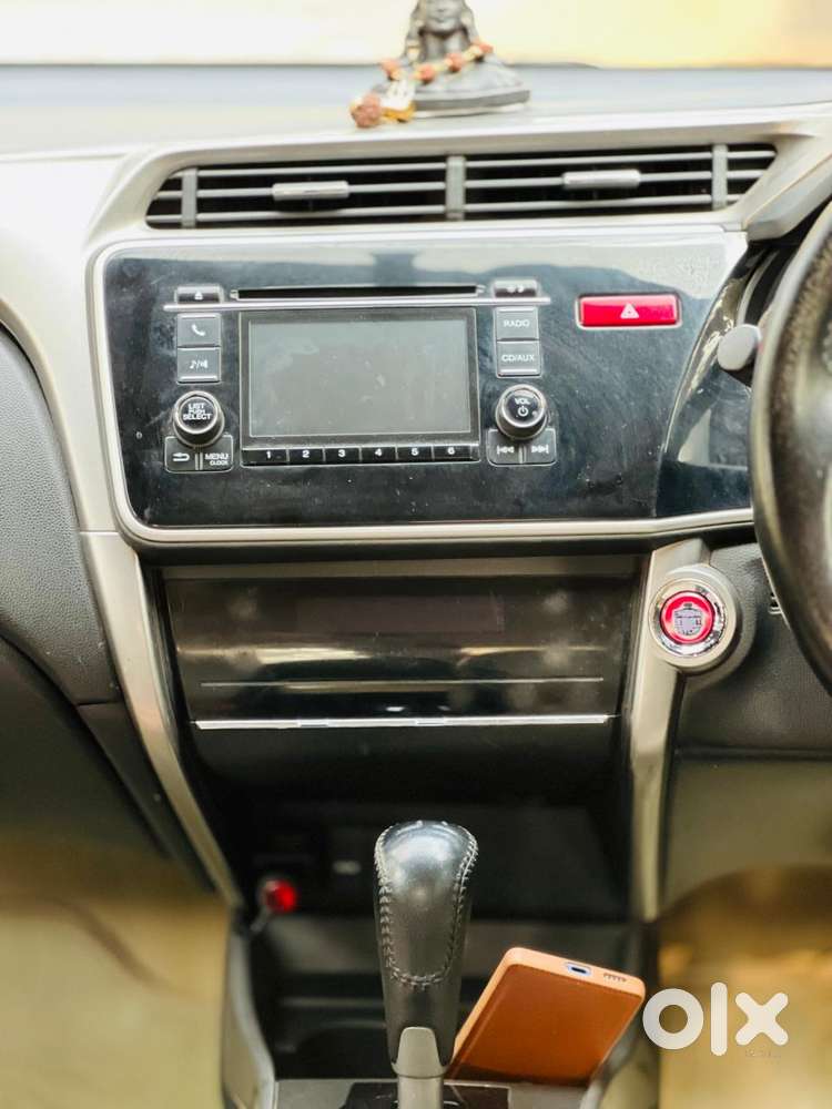 Honda City V At Sunroof, 2015, Petrol