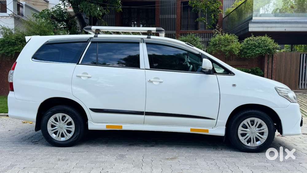 Toyota Innova Diesel 2012
